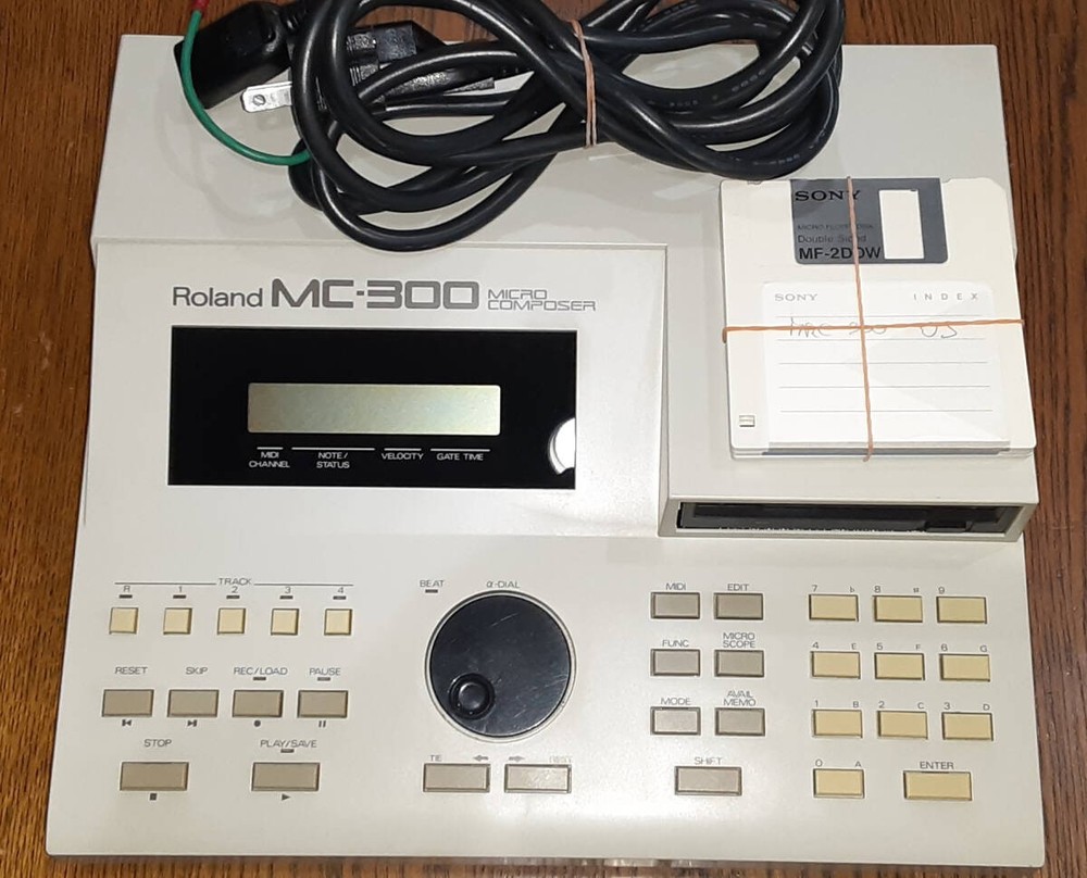 Roland MC-300 Micro Composer Sequencer Floppy Drive Cleaned Tested Working