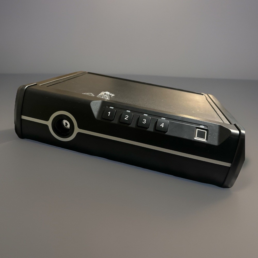 Biometric, Key, &Code Lock Safe for Pistols, Handguns, Etc. BrandNewNeverUsed