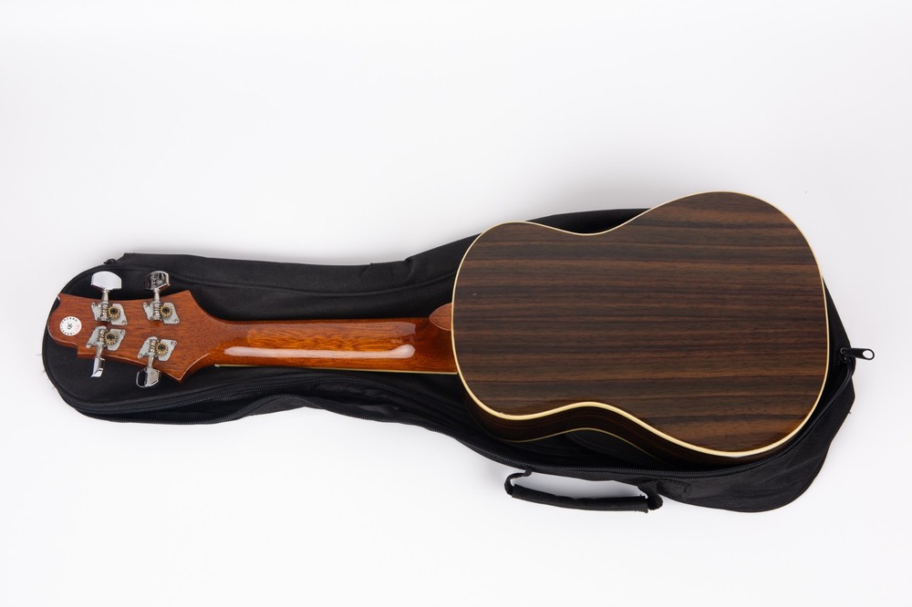 Samick Greg Bennett Designs UK-70 Ukulele with Case, strings, and Tuner