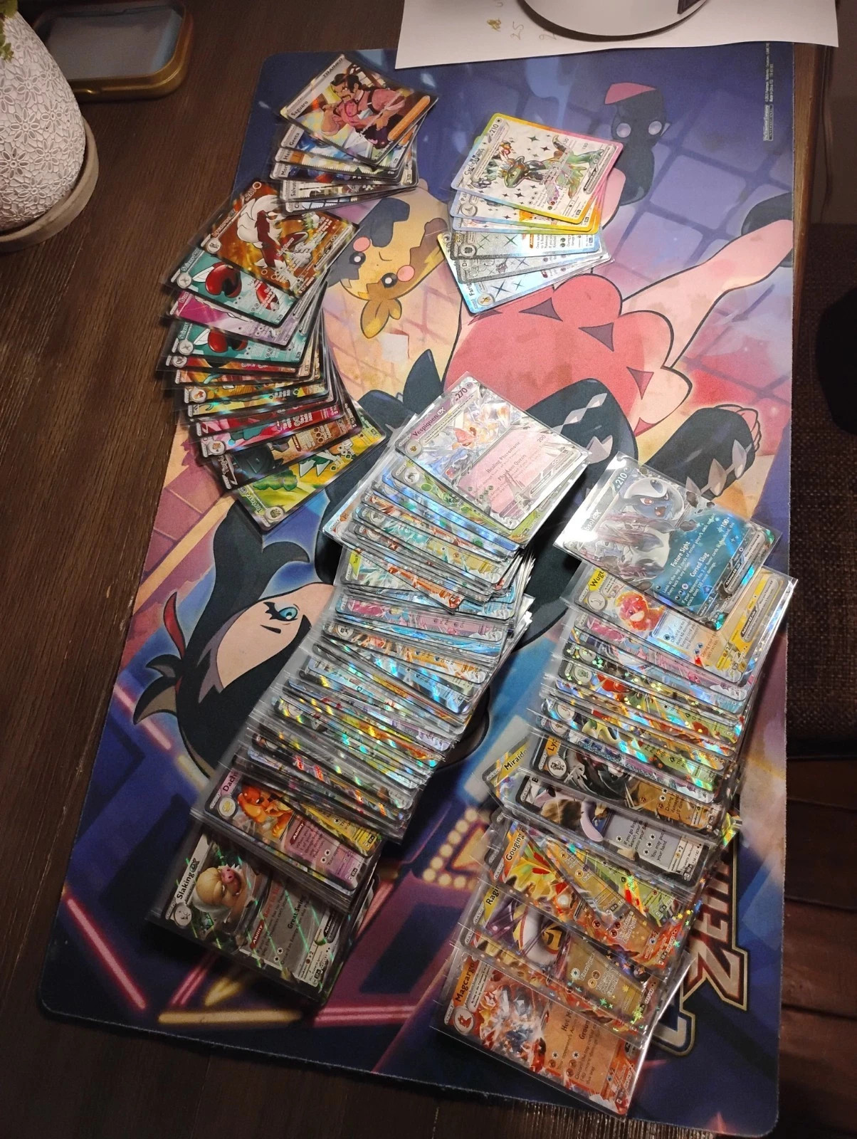 Pokémon TCG Bulk Card Lot - 100 (Featuring HOLO/ REVERSE HOLO +5 Ultra Rare)