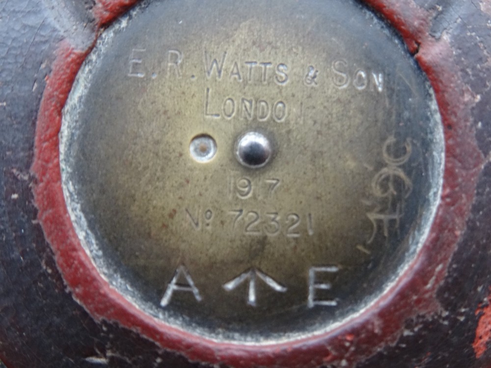 1917 WW1 issued army prismatic marching compass , E.R.WATTS & SON