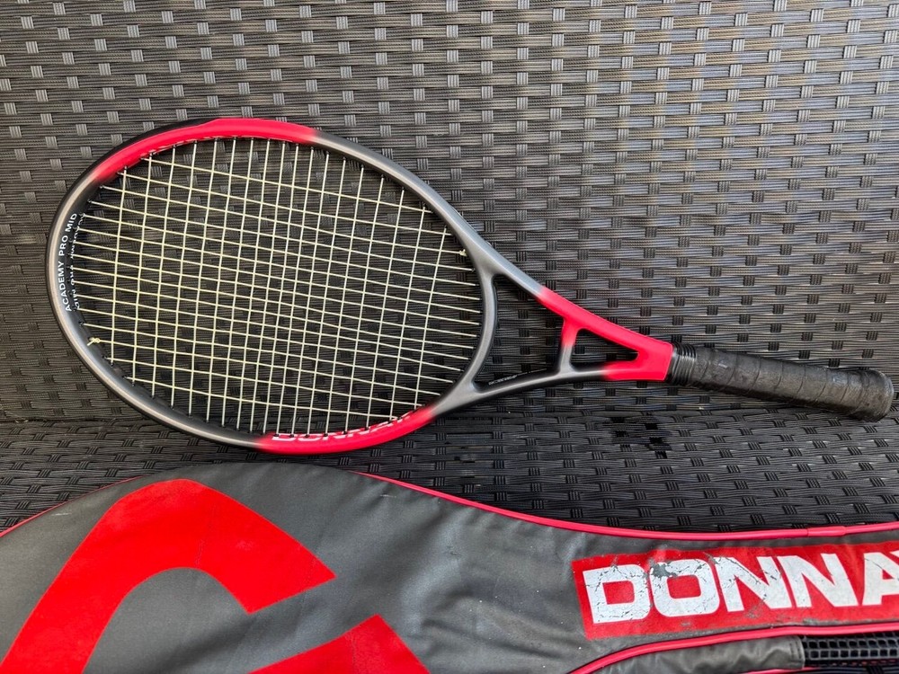 DONNAY ACADEMIES PRO MID - SL3 - SUPERMIDSIZE - STRINGED - EXCELLENT