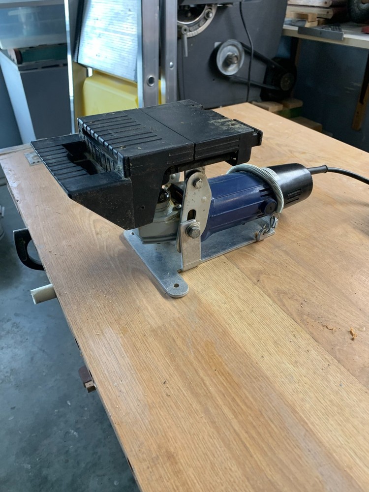 Biscuit Jointer