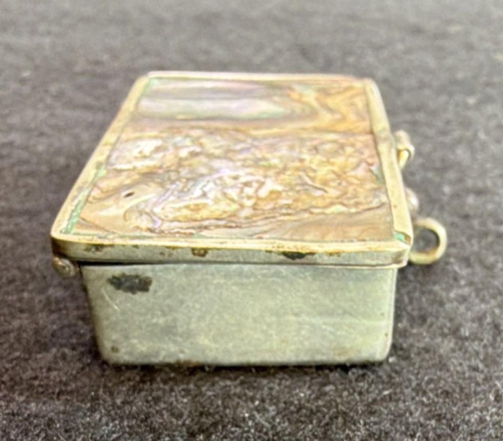 Rectangular Snuff Box with Abalone Inlay and Hinged Lid