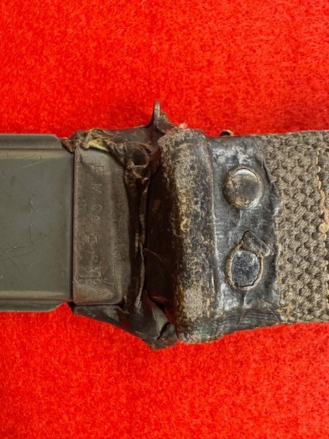 CAMILLUS USN WW2 MK 2 FIGHTING KNIFE IN BM CO SHEATH (760)