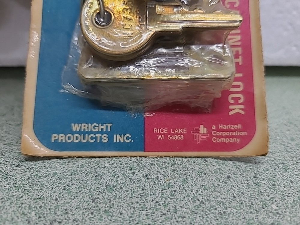 Antique Wright V372 Self Locking Cabinet Lock