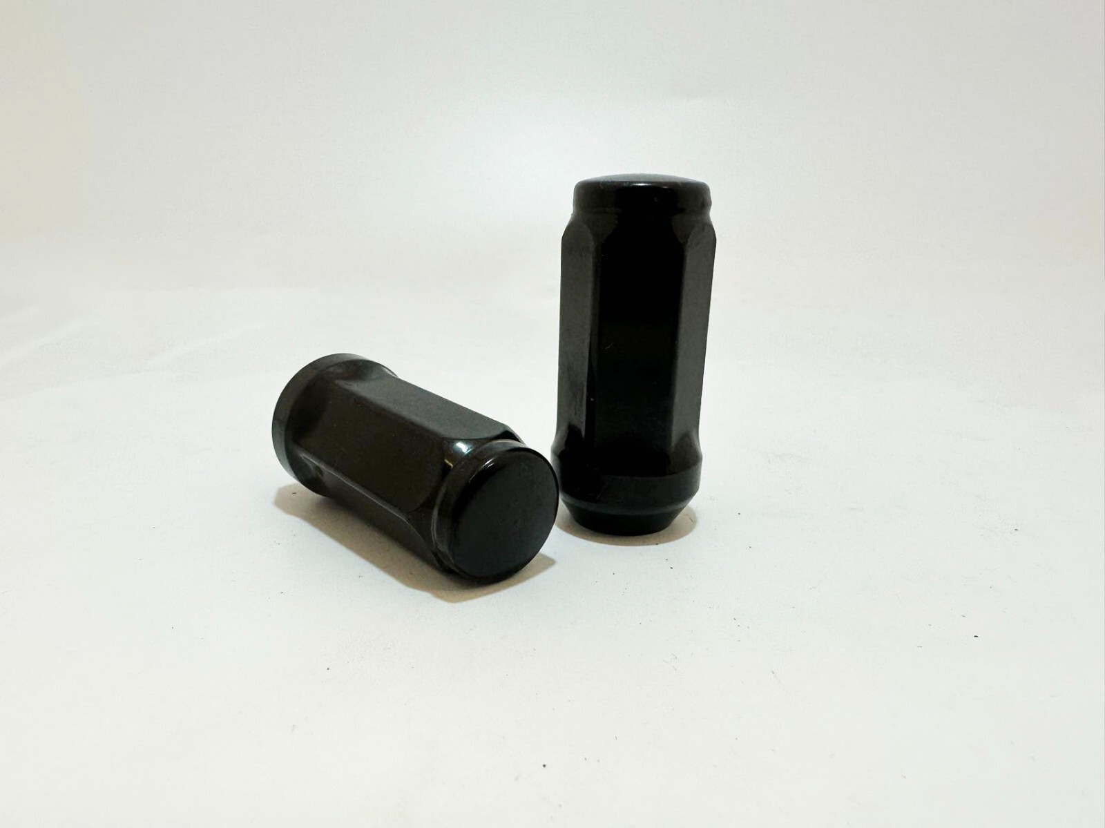 32 Black Bulge Acorn 2'' tall Lug Nuts 9/16-18 For 1994-2011 Dodge Ram 2500 3500