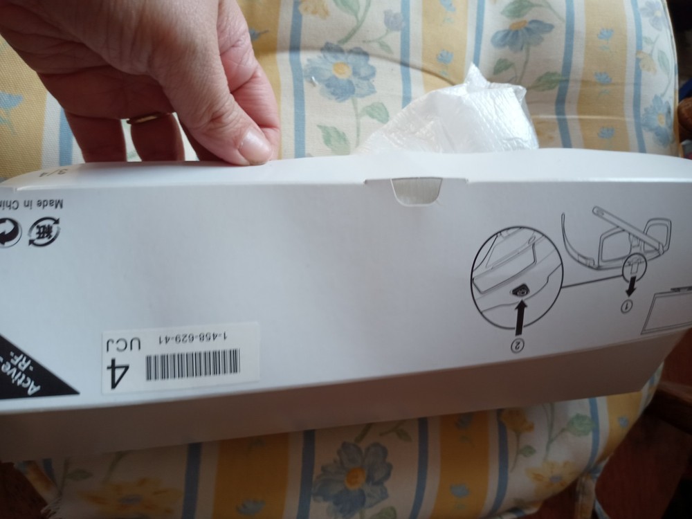 Sony TDG-BT400A Active 3D Glasses - Black