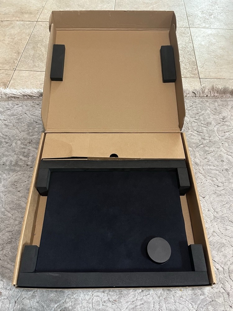 *MINT* Polyend Tracker Sequencer sampler MIDI workstation wavetable synthesis