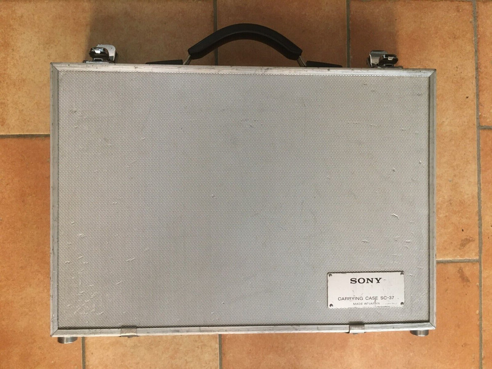 Sony SC-37 Carrying Case