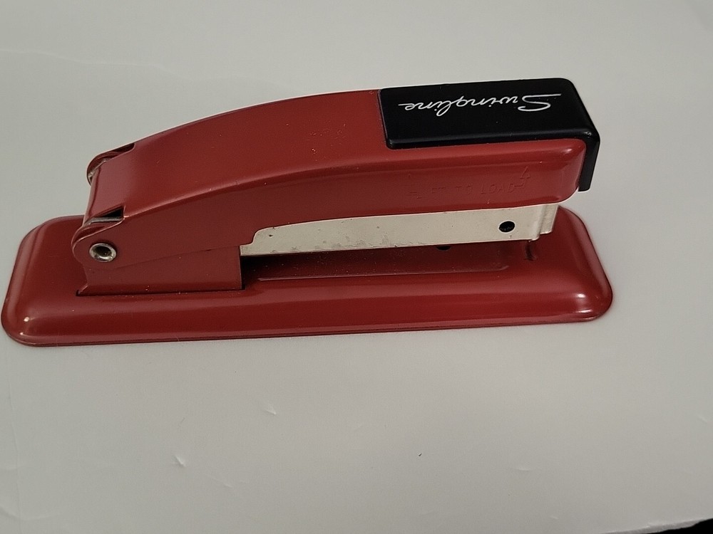 Swingline Metal Stapler