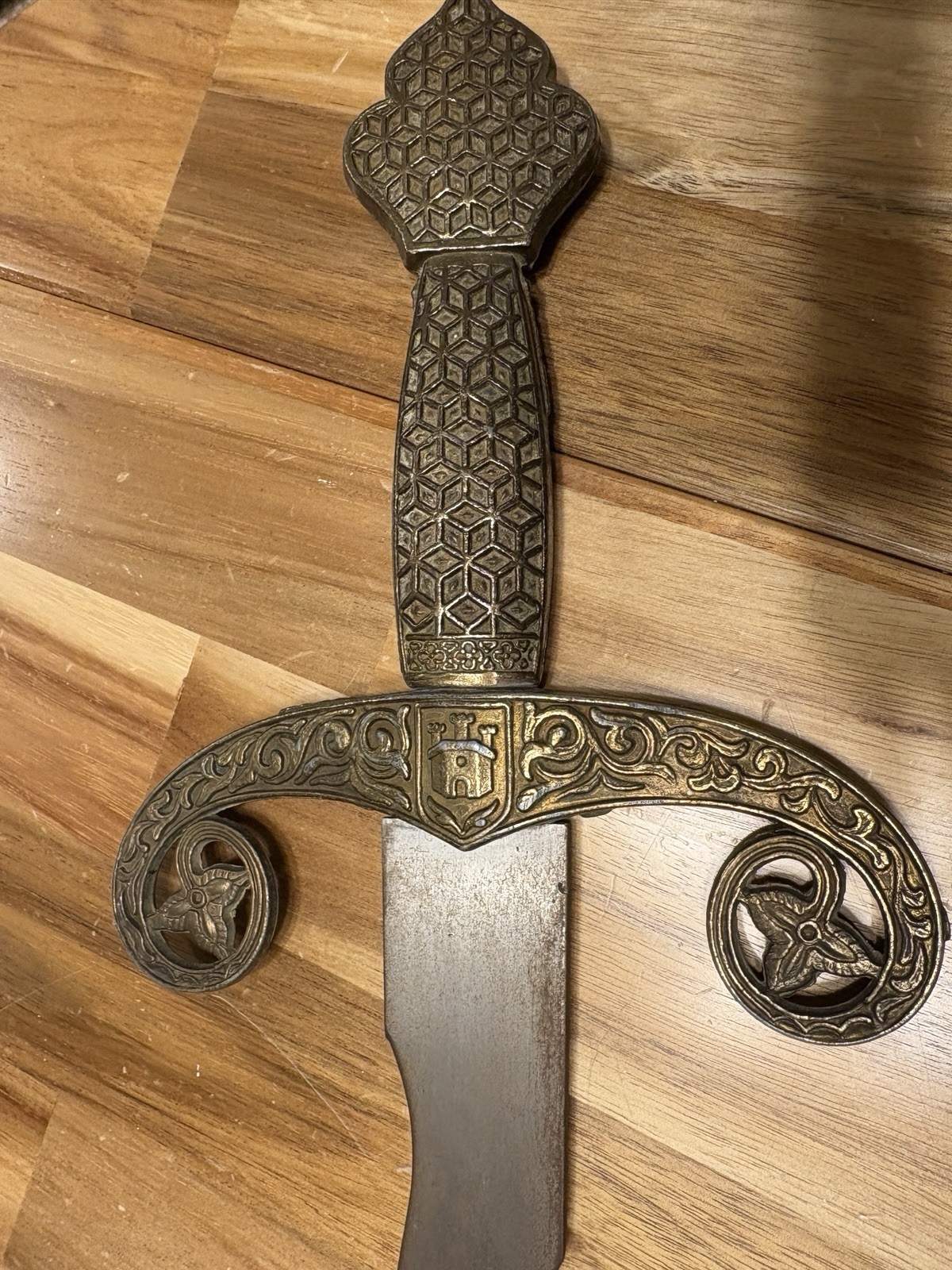 Vintage decorative Set Of Swords, Preowned