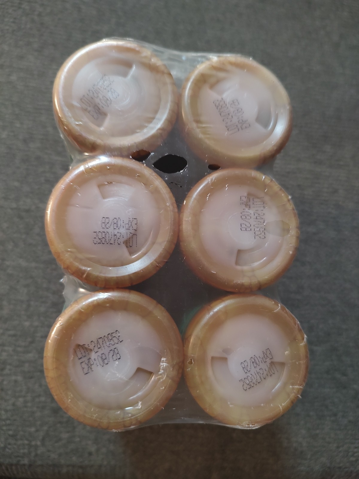 LOT OF 6 Betadine Solution 4 oz (118mL) Bottle - SEALED.