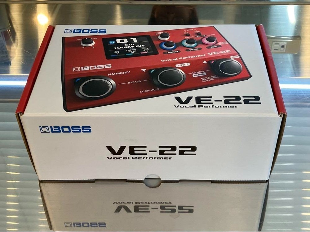 Boss VE-22 Vocal Performer Vocal Multi-Effects Red USB-C Audio Interface Compact