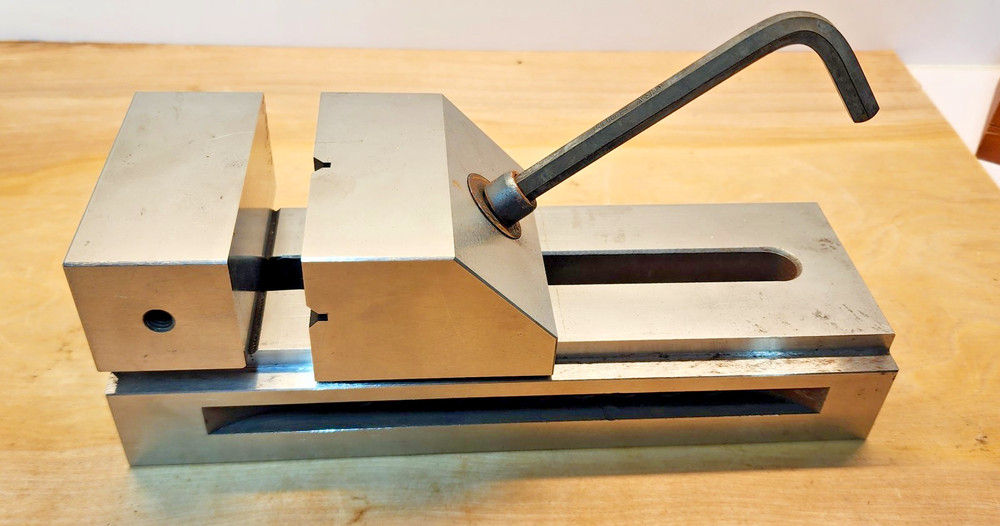 Precision Toolmakers Vise, Pin Type. 3.5" Wide, 1.5" Deep, Opens 5"