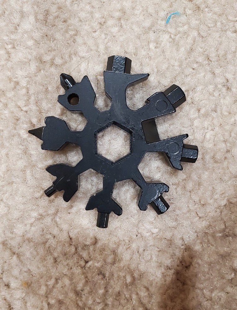 18 In 1 Stainless Multi Tool Portable Snowflake Shape Keychain Screwdriver DIY