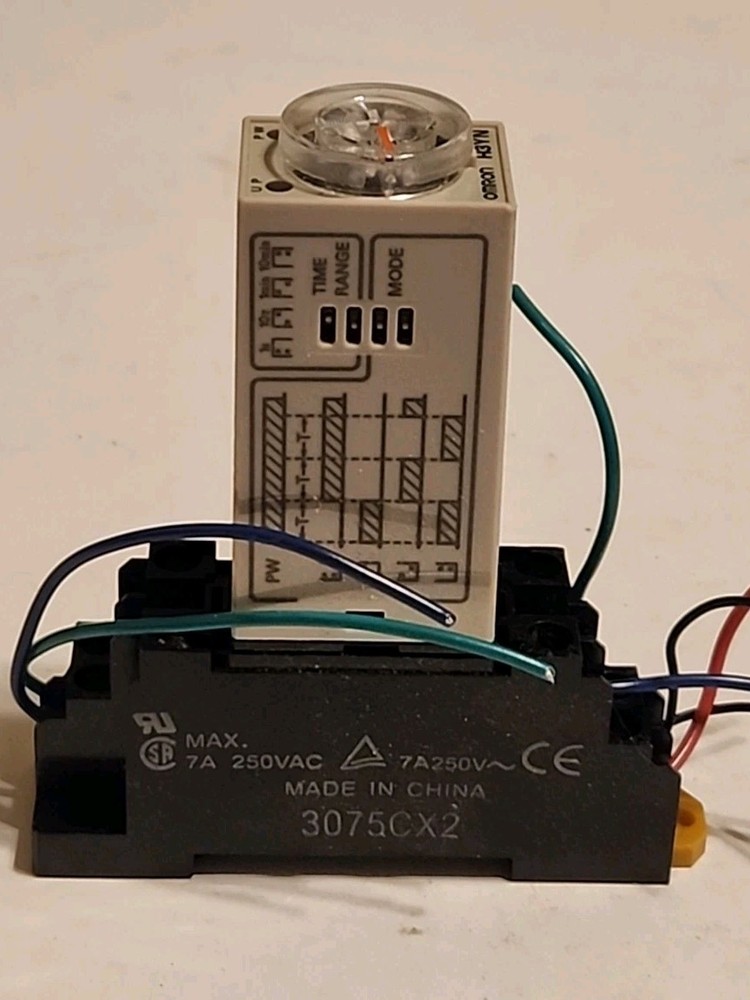 Omron H3YN-2 Timer & SOCKET 7A 250VAC - Free Shipping