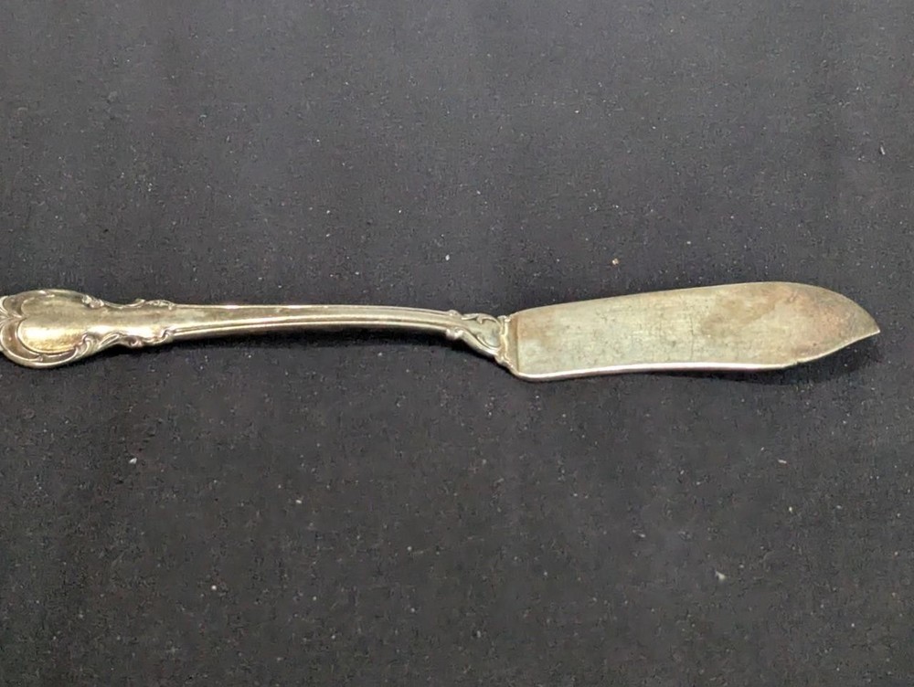 Holmes & Edwards IS Deepsilver Silver Fasion Master Butter Knife