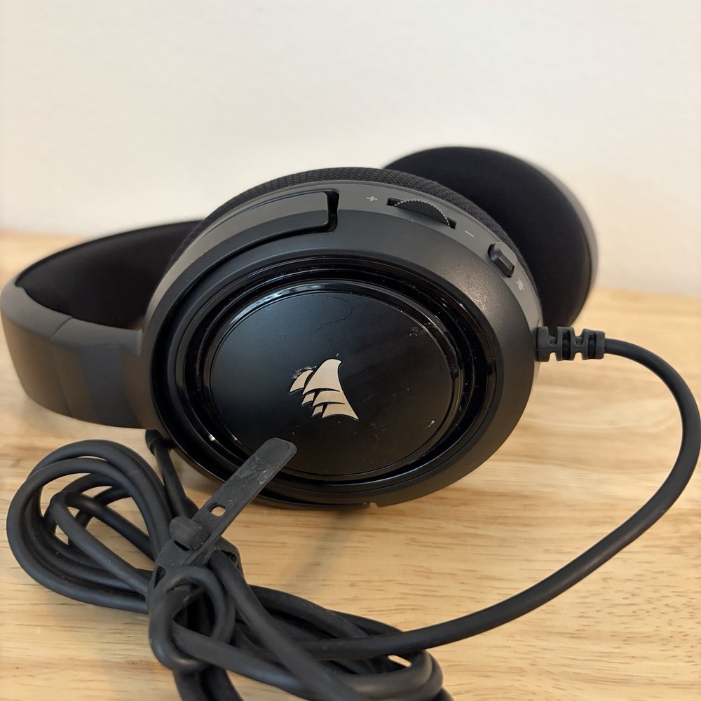 Corsair RDA0024 Wired Gaming Headset W/ Microphone Tested