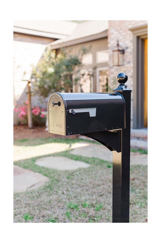 Architectural Mailboxes Landover Aluminum Mailbox Post, Black