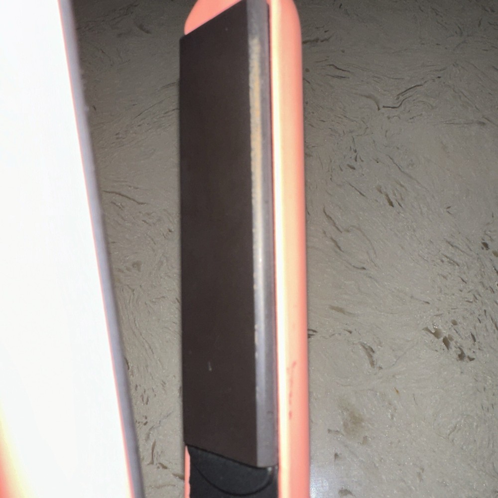 Amika Ceramic 1" Salon Flat Iron EUC