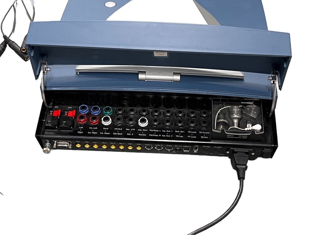 Interacoustics Affinity 2.0 Hearing Test Device With Keyboard