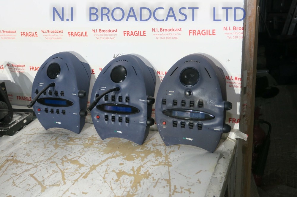 1x  Trilogy Mercury intercom talkback panel  fully working Model 700-41-00 