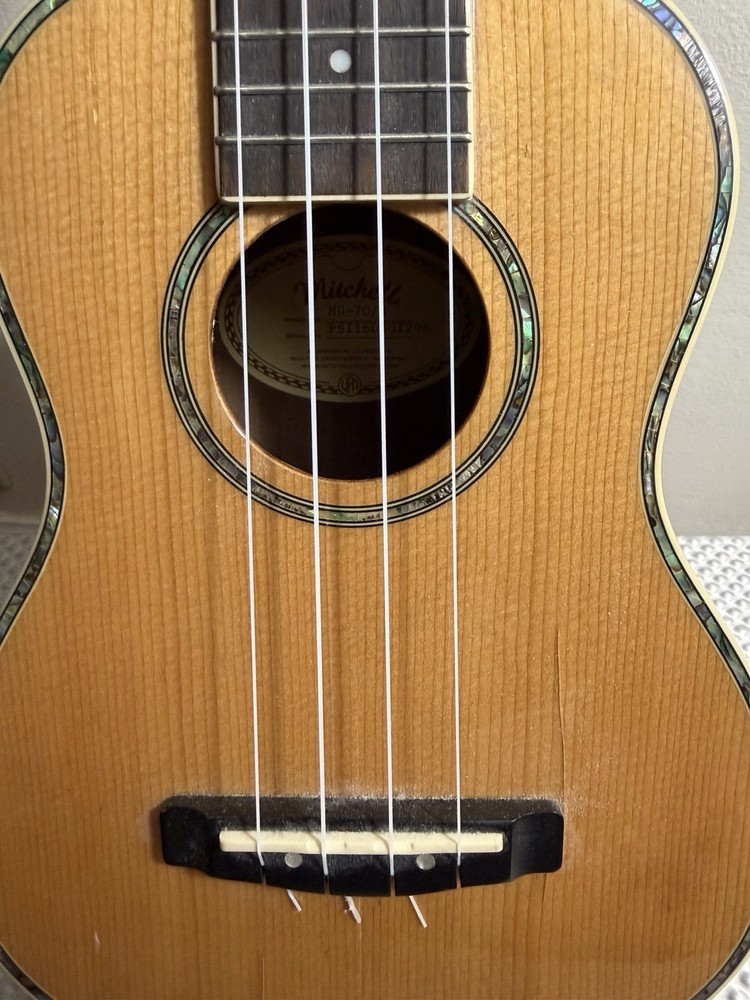 Mitchell Ukelele MU-70/N