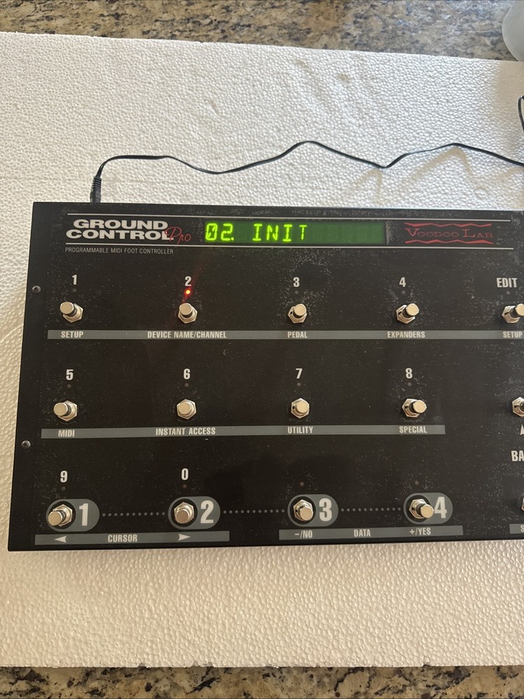 Voodoo Lab Ground Control Pro Guitar Rig MIDI Switching System