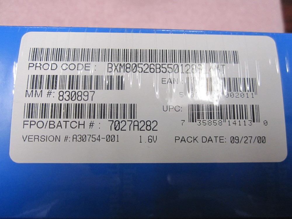 NEW Intel Mobile Celeron 550 MHz Processor Micro PGA 2 128KB SL4MT RETAIL