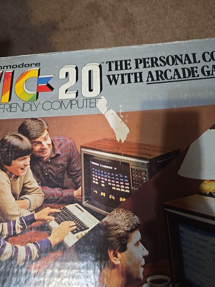 Commodore VIC-20 Computer W Original Box Manual Cables Schematic - Not Tested