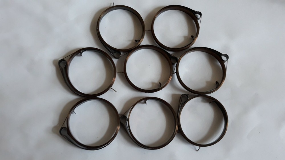 VINTAGE HIGH QUALITY FAVORITE alarm clock main spring width 5mm. 2pcs.
