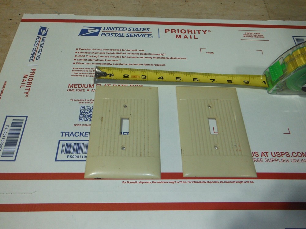 2 Oversize/large SIERRA ribbed IVORY bakelite single light switch cover plate
