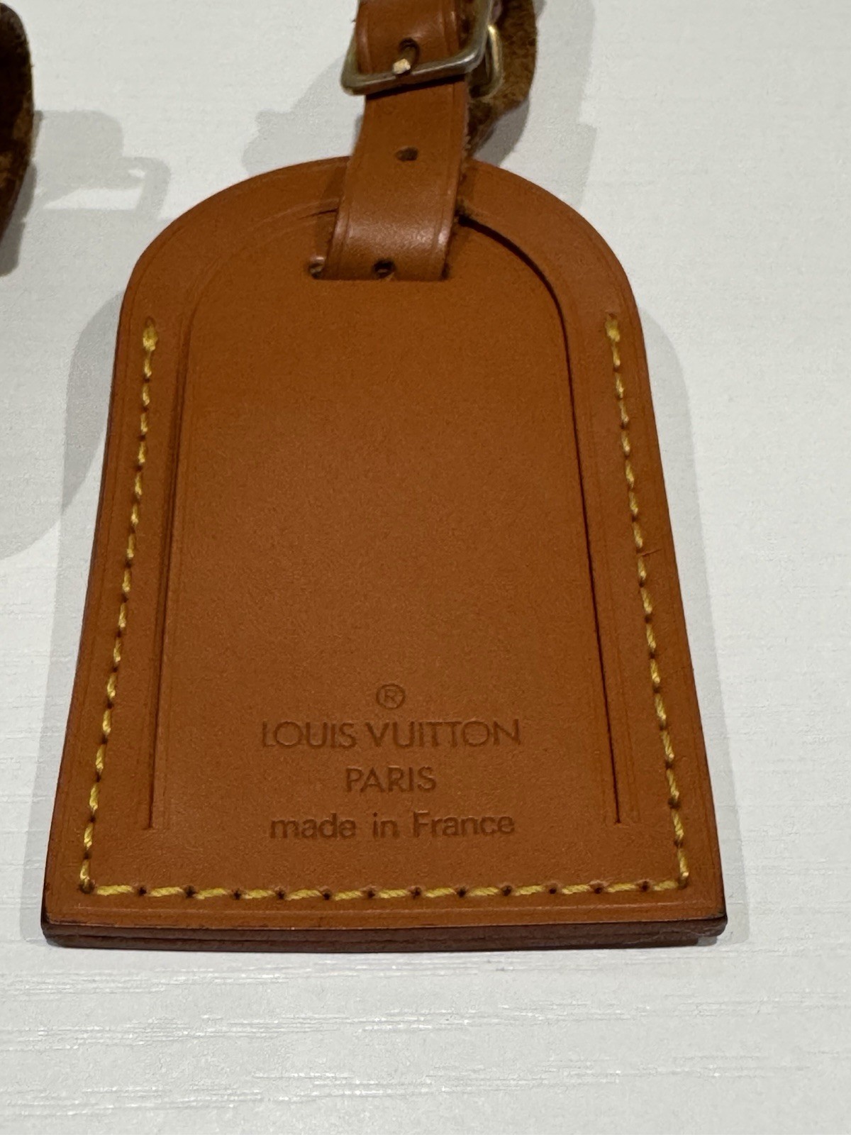 Louis Vuitton Brown Leather Luggage Tag with Belt/Strap Excellent Condition