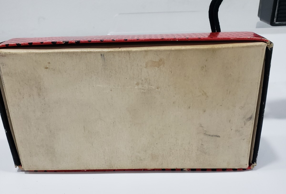 Vintage Transistor Radio General Electric P1750 w/box NOT working Hong Kong