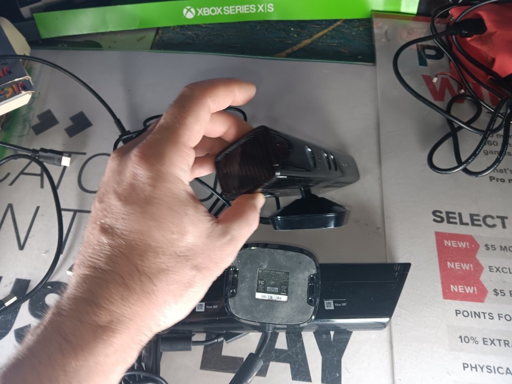 Microsoft XBOX 360 Original Kinect Sensor Bar Camera x 2-Untested-PARTS-READ ALL