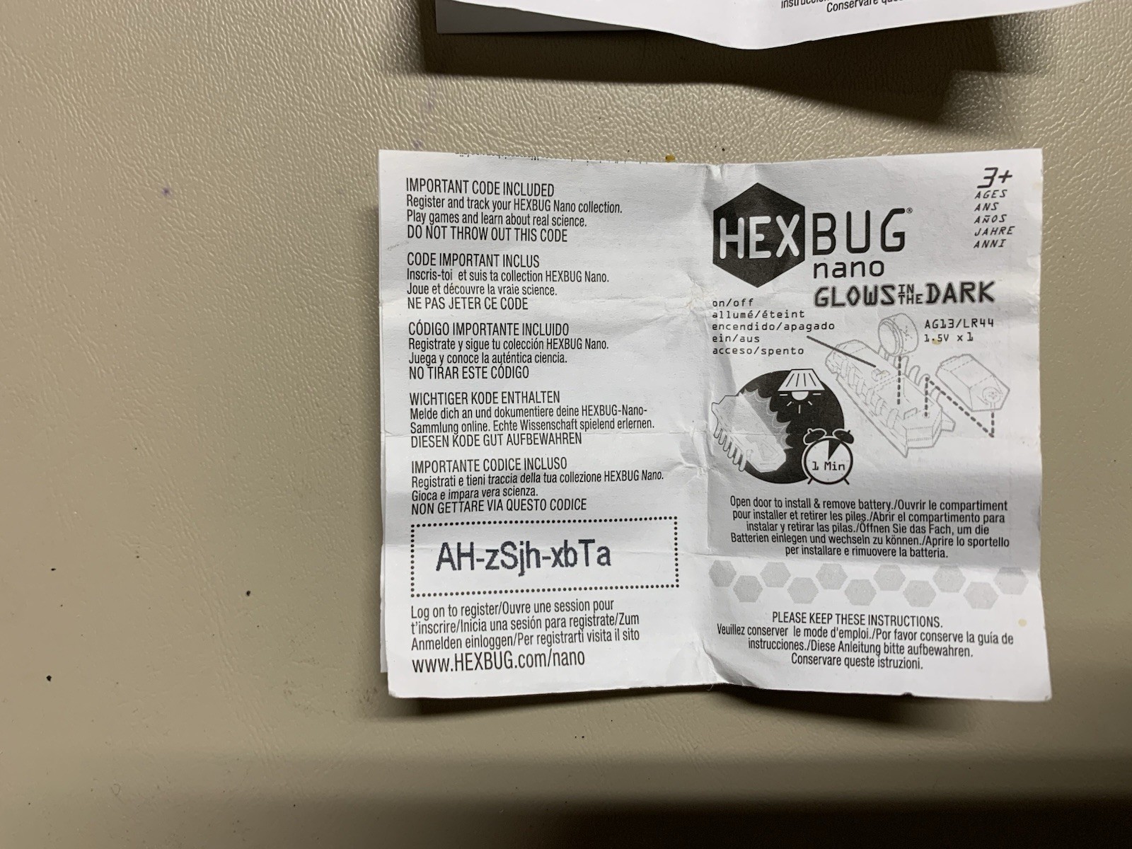 Hexbug Nano Bug Lot (14 Bugs) & Various Habitat and Space Playset Pieces-**Read*