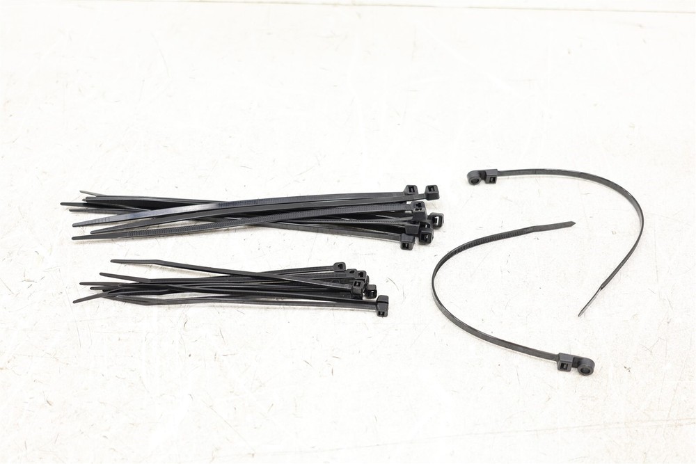 NEW Compustar 1-Way Vehicle Security System Kit 300ft Range 697A 00F67AU200