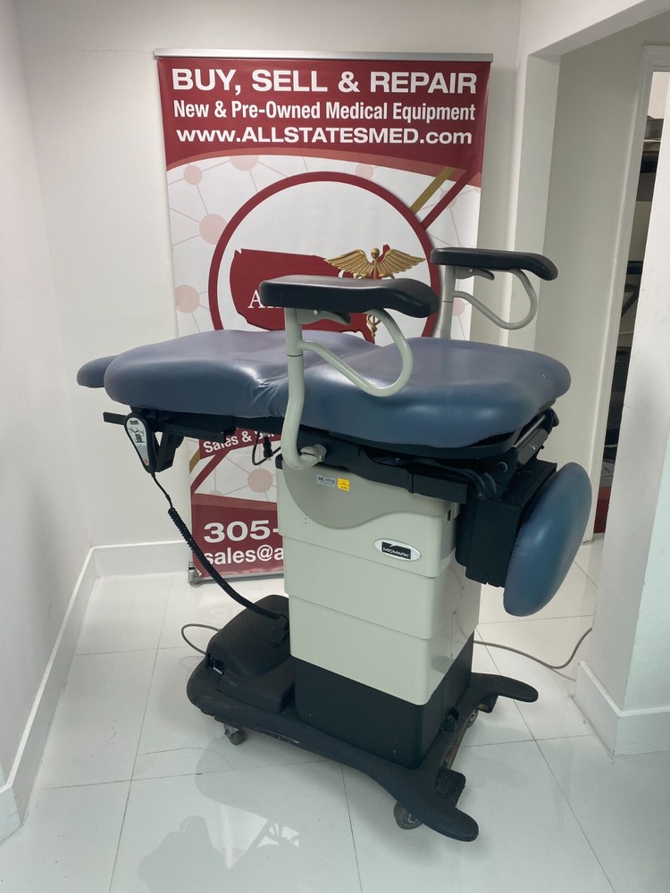 Midmark 630 With Articulating Arms