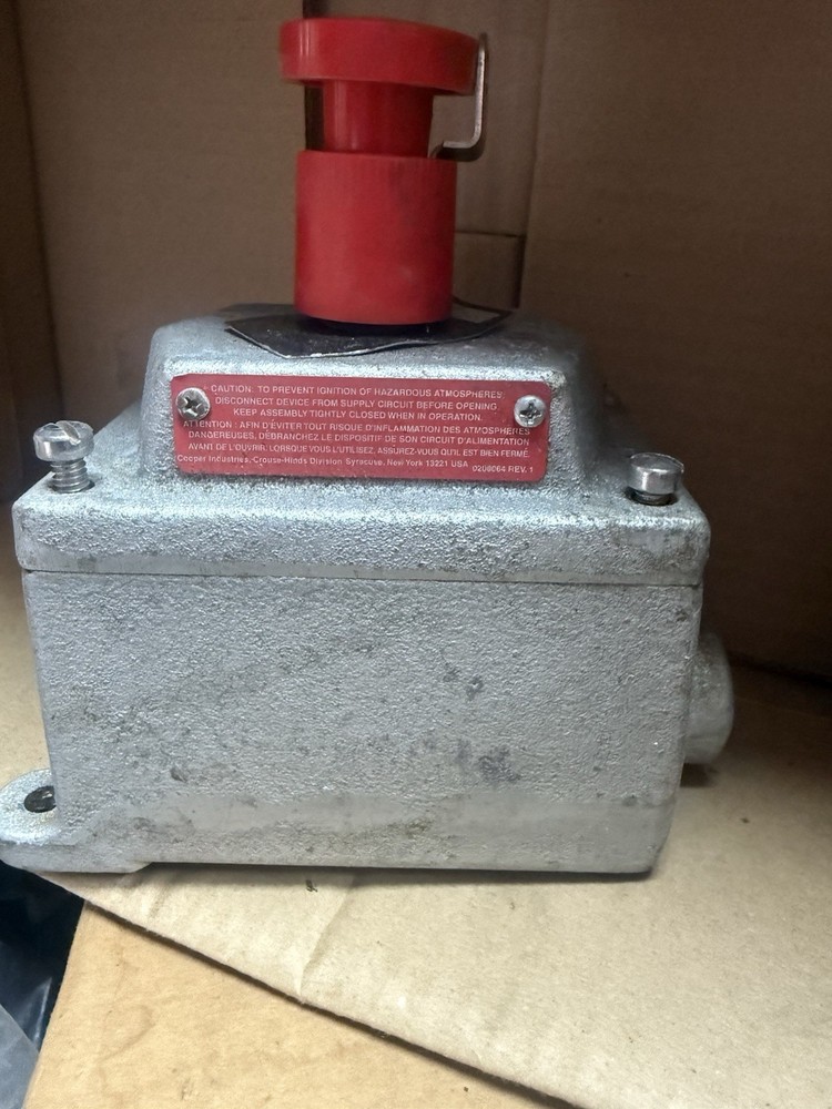 Crouse-Hinds Pushbutton Control Station (EDSC2184-S769)