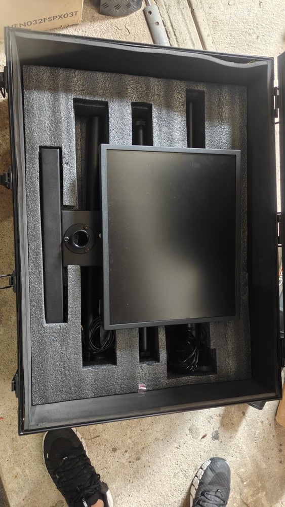 MagiCue Stage Master Presidential Prompter Package