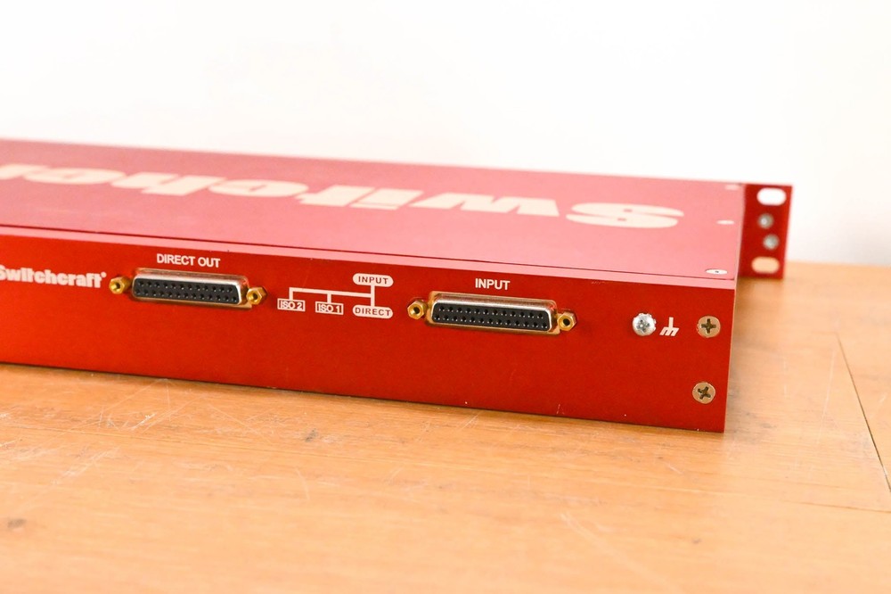 Switchcraft RMAS8 8-Input 3-Way Splitter CG01X6V