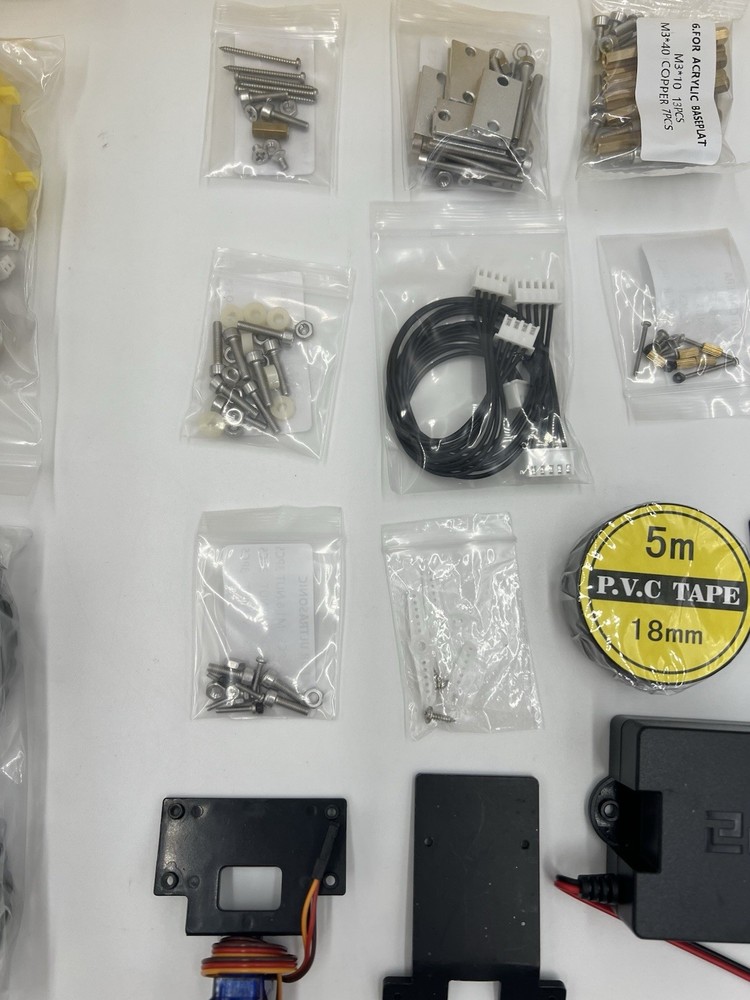 NEW Elegoo UnoR3 Project Smart Robot Car Kit V 3.0 Plus Programming Engineering