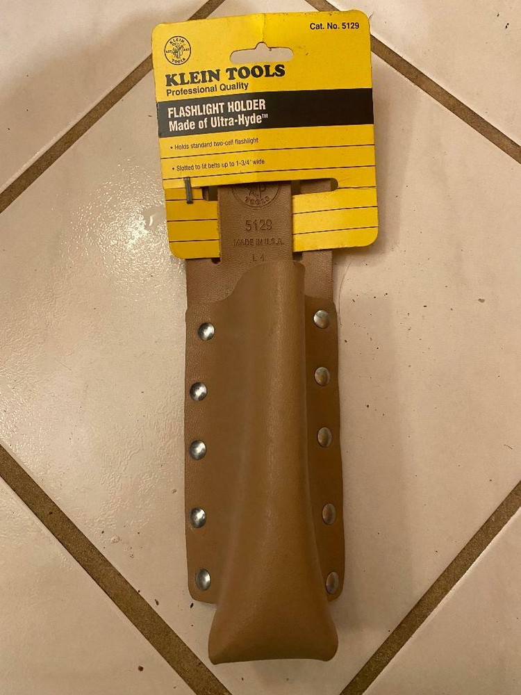 Klein Tools 5129 Flashlight Holder for Tool Belts Made in USA