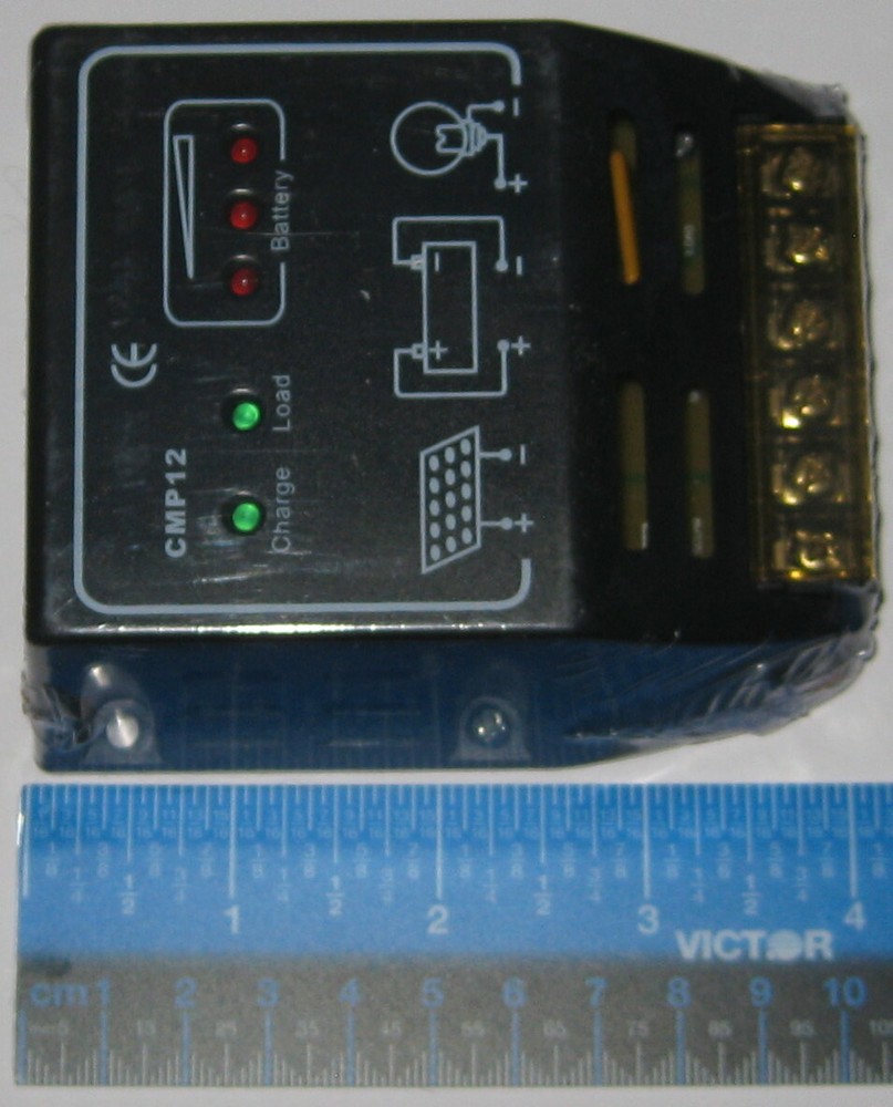 Solar Regulator - 10 Amp - 12 Volt - Solar Controller - Suunny CMP12