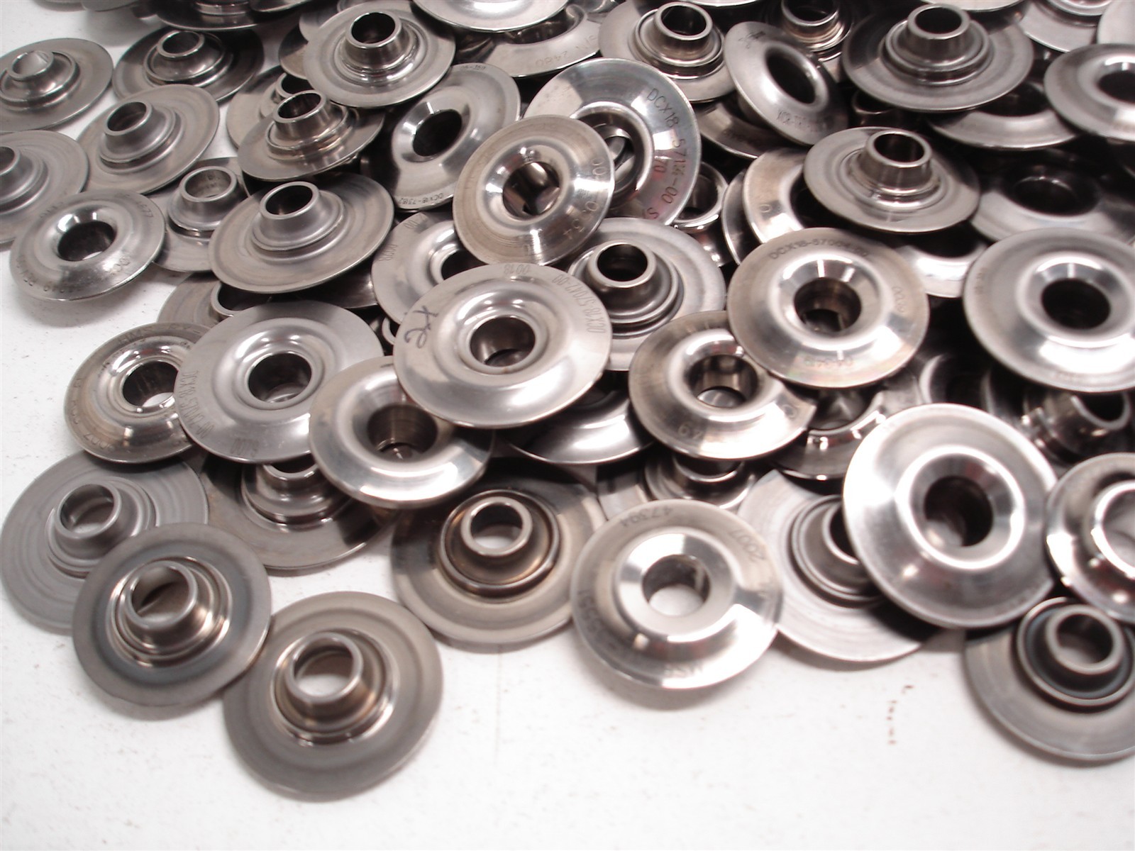 BULK 615 pcs NASCAR DEL WEST STEEL VALVE SPRING RETAINERS MINI TOPLOCK HENDRICK