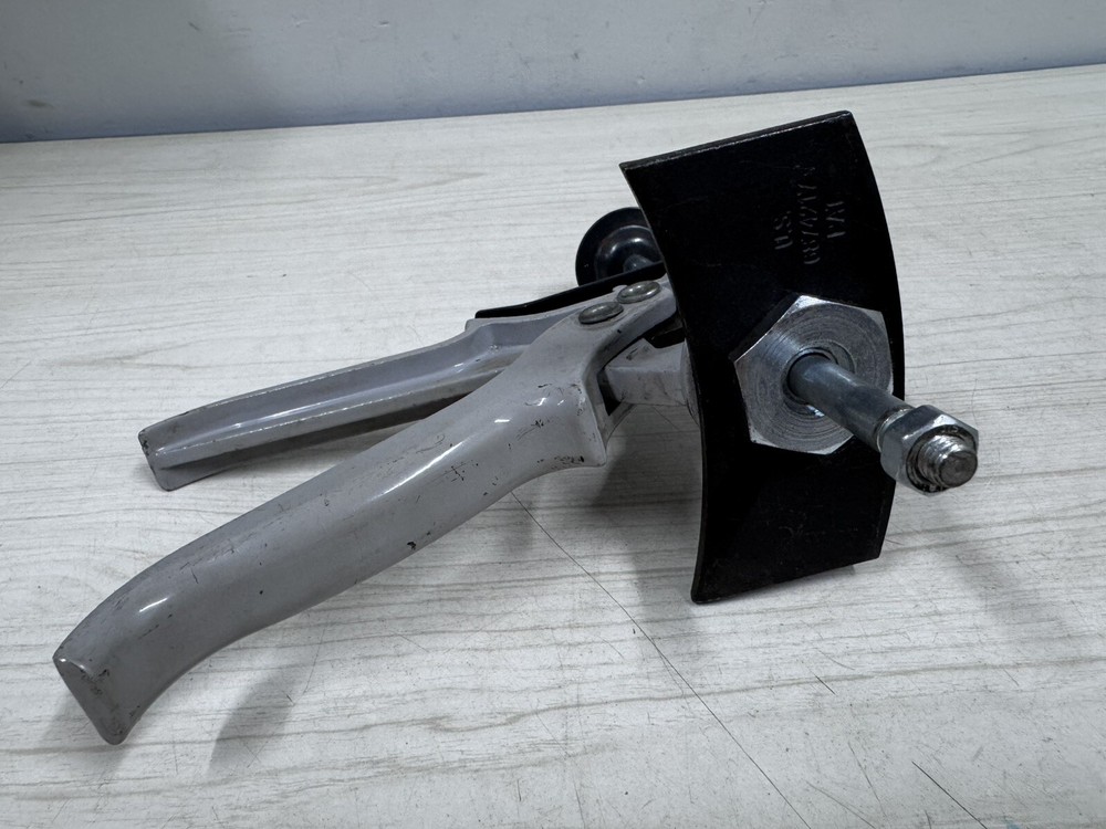 Lisle Brake Pad Spreader