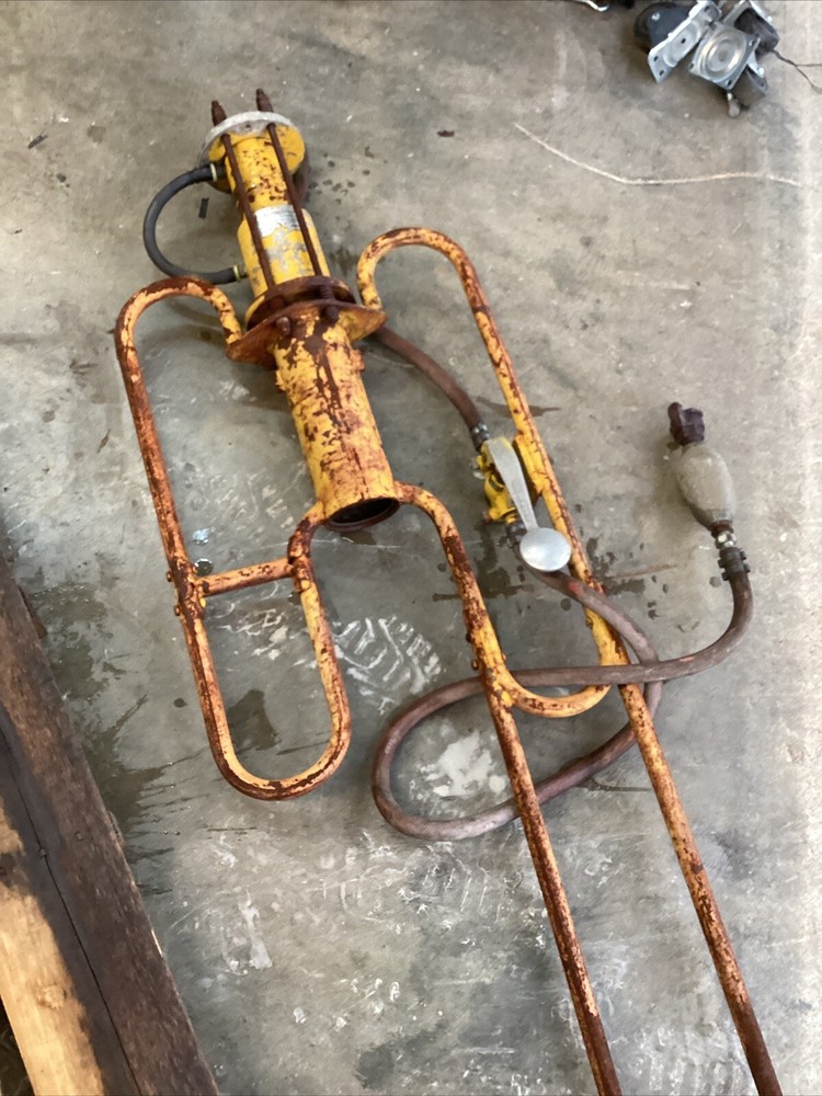 HammerHawk Model 750 Air Powered Tee Post Hammer Driver