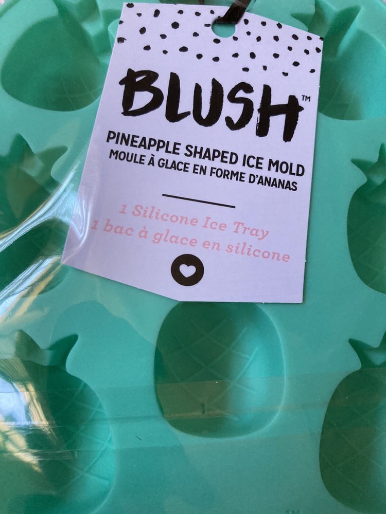 Blush Pineapple Shaped Ice Tray