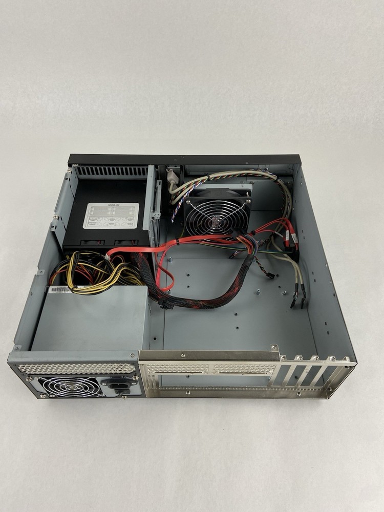General Technics Silent 3U Rackmount Server Chassis Antec EA-500D 500W PSU